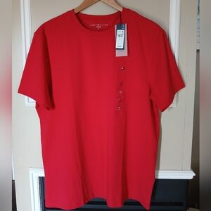 NWT Tommy Hilfiger Men's Red Short Sleeve Tee Size Medium